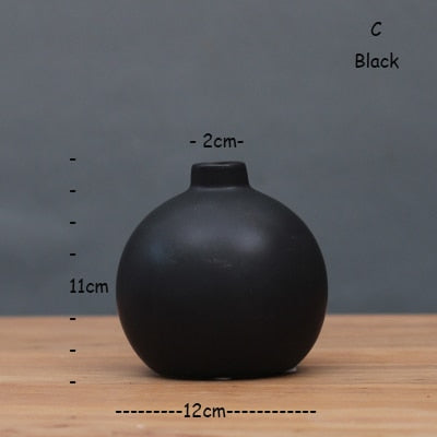 BLACK&WHITE VASE
