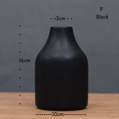 BLACK&WHITE VASE