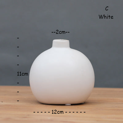 BLACK&WHITE VASE
