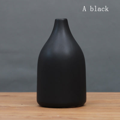 BLACK&WHITE VASE