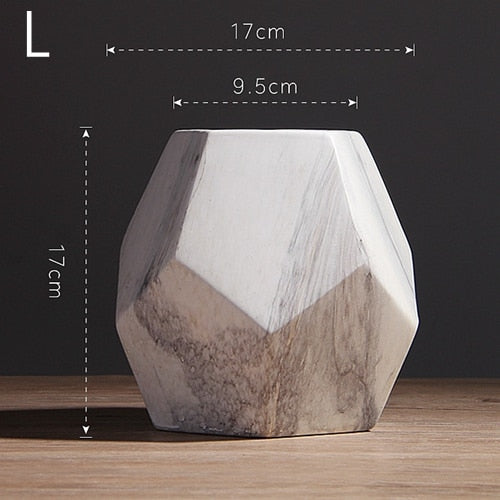 MODERN GEOMETRIC VASE