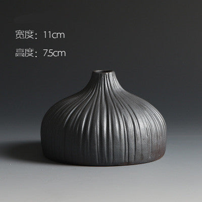 MEDITERRANEAN BLACK VASE