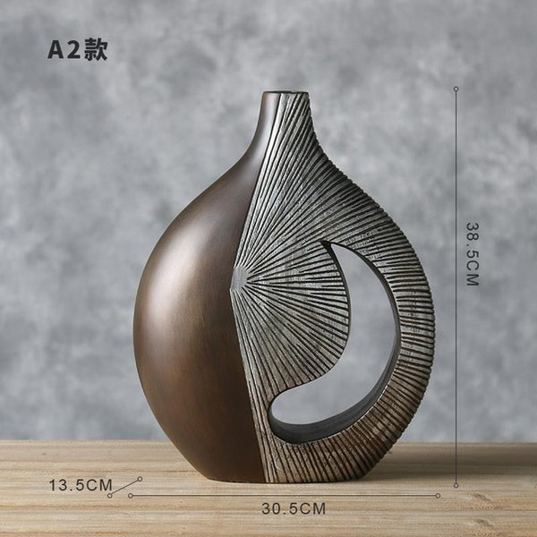 MODERN EUROPEAN VASE
