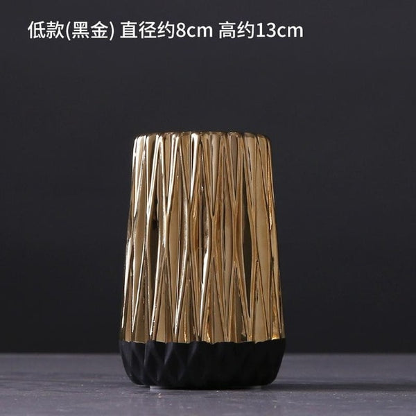 GOLD CERAMIC VASE