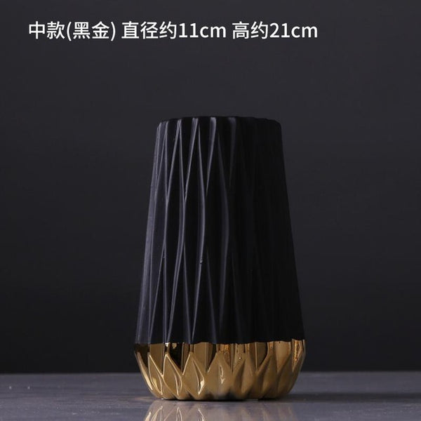 GOLD CERAMIC VASE