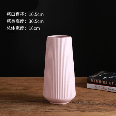 MEDITERRANEAN CERAMIC VASE