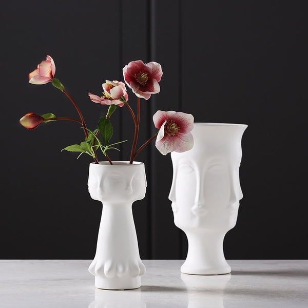 CERAMIC MULTIFACE VASE