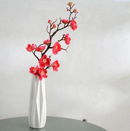 COLORFUL CERAMIC VASE