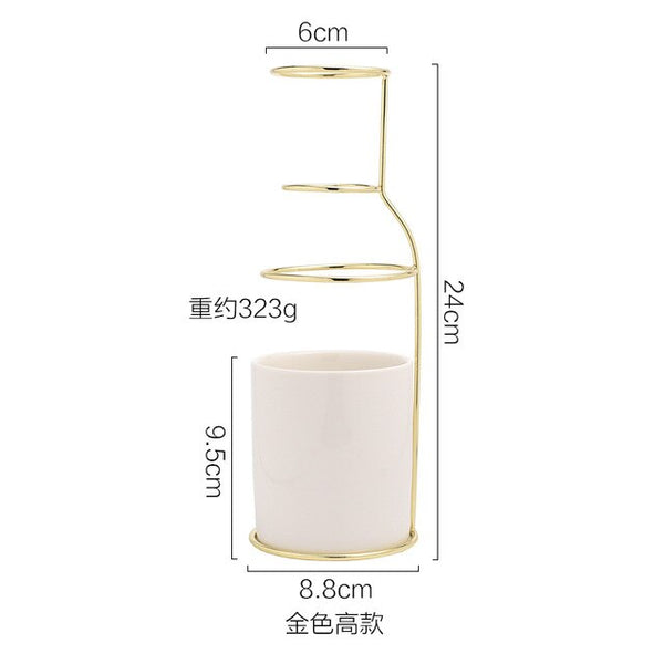 MODERN GEOMETRIC VASE