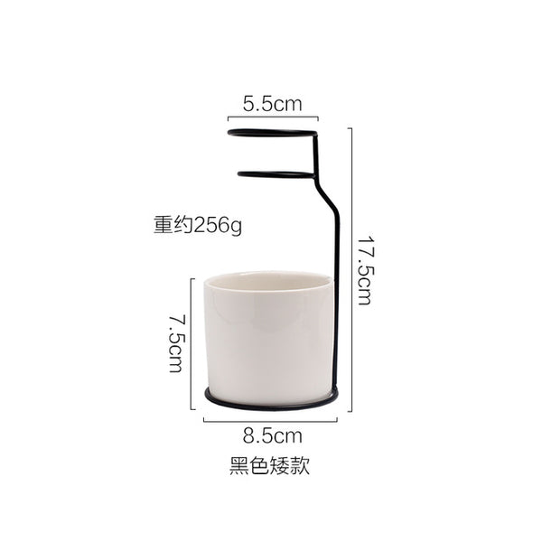 MODERN GEOMETRIC VASE