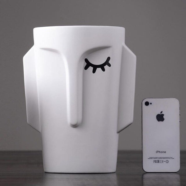 CREATIVE FACE VASE